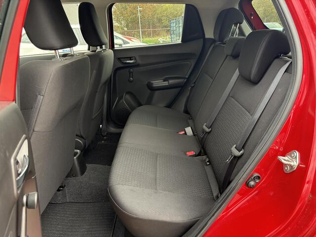 Suzuki SWIFT 1.2 Select Smart Hybrid **STOELVERWARMING/ DODEHOEK DETECTIE/ ADAPTIEF CRUISE CONTROL/ 36 MAANDEN GARANTITIE**