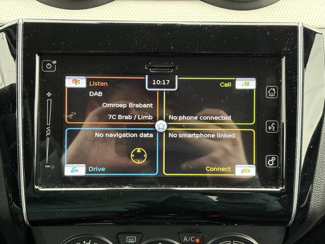 Suzuki SWIFT 1.2 Select Smart Hybrid **STOELVERWARMING/ DODEHOEK DETECTIE/ ADAPTIEF CRUISE CONTROL/ 36 MAANDEN GARANTITIE**