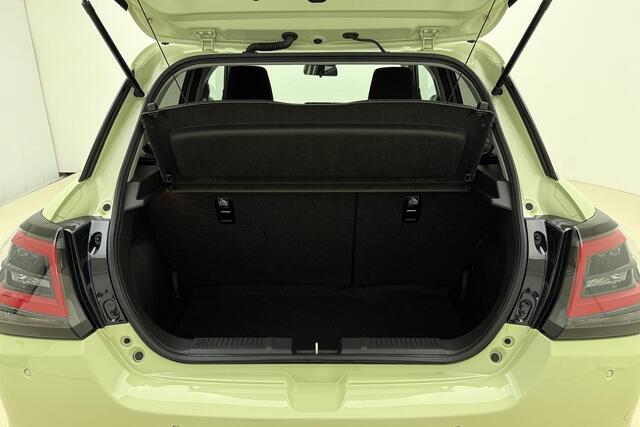 Suzuki SWIFT 1.2 Style Smart Hybrid 82pk | Climate Control | Navigatie | Cruise Control Adaptief | Lichtmetalen Velgen | Camera | GT-Kit | Dodehoek Detectie