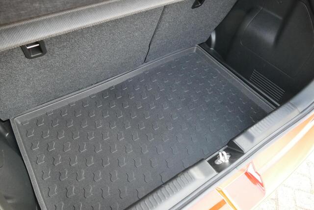 Suzuki SWIFT 1.0 Stijl | NAVIGATIE | RIJKLAARPRIJS |