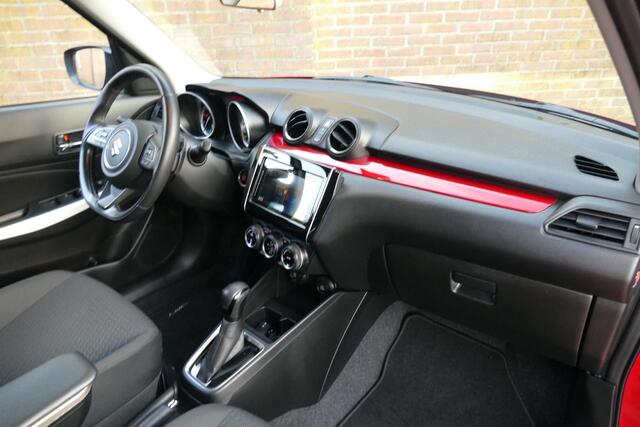 Suzuki SWIFT 1.0 Stijl | NAVIGATIE | RIJKLAARPRIJS |