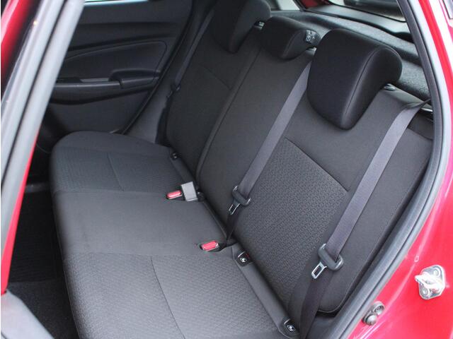 Suzuki SWIFT 1.2 Style Smart Hybrid CVT Automaat Adaptieve Cruise en Climate Control, Carplay/Android Auto