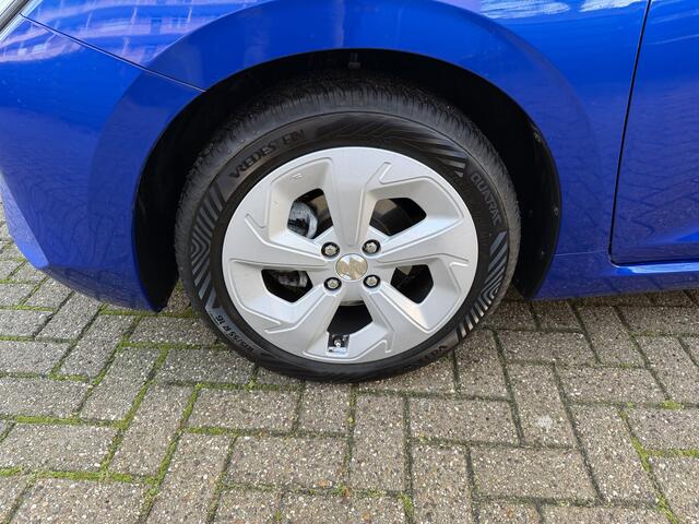 Suzuki SWIFT 1.2 Select Smart Hybrid Navigatie 5 deurs Stoelverwarming voor