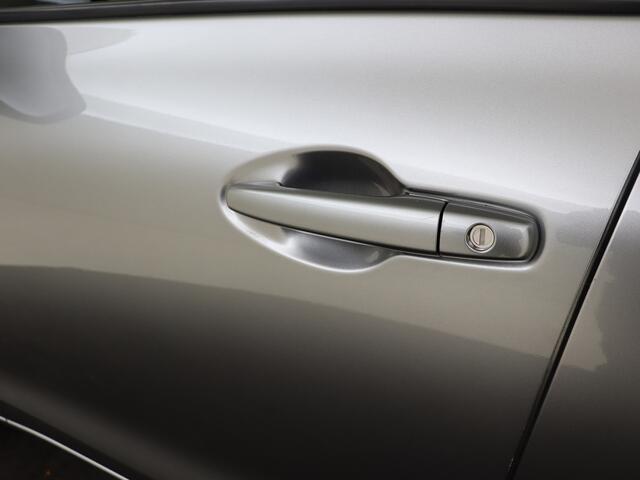 Suzuki SWIFT 1.2 Select Smart Hybrid | BTW Voertuig | Achteruitrijcamera | Stoelverwarming |