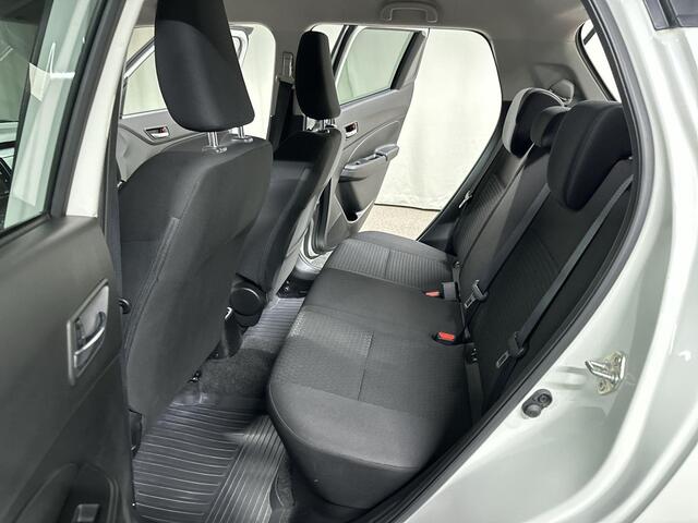 Suzuki SWIFT 1.2 Style Smart Hybrid Navi | Led | Camera