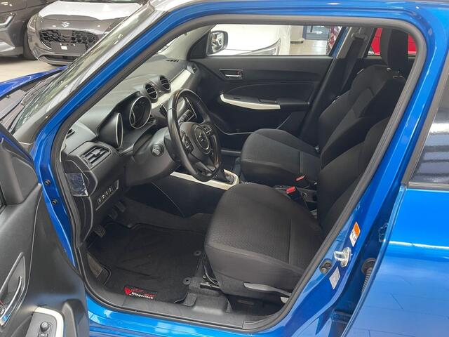 Suzuki SWIFT 1.2 Stijl Smart Hybrid [CARPLAY| CLIMA| CAMERA| CRUISECONTROL]