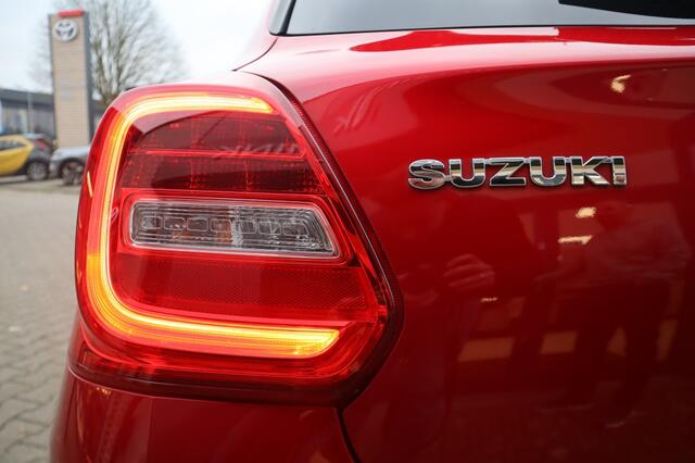 Suzuki SWIFT 1.2 Select Hybrid AdaptiveCruise/Apple/AndroidAuto