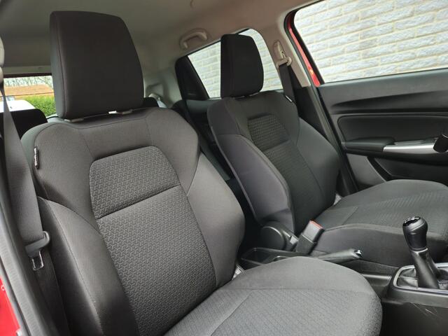 Suzuki SWIFT 1.2 Style Smart Hybrid Inclusief Afleveringskosten