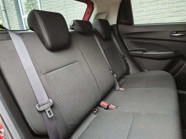 Suzuki SWIFT 1.2 Style Smart Hybrid Inclusief Afleveringskosten