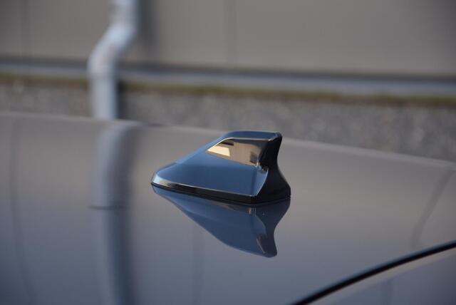 Suzuki SWIFT 1.2 Style Smart Hybrid | "Small Car of the Year'' | 10 jaar garantie of 200.000 KM!! | Apple carplay/android |