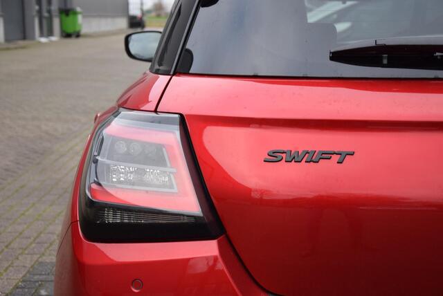 Suzuki SWIFT 1.2 Style Smart Hybrid | DEMO-DEAL!| 10 jaar garantie of 200.000 KM!! | Apple carplay/android |