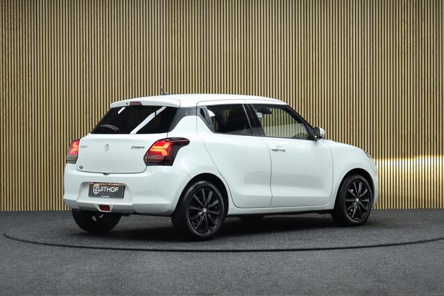 Suzuki SWIFT 1.2 Style | Adaptive-cruise | Camera | Clima | Apple Carplay & Android Auto | Keyless | Navigatie | Stoelverwarming | All-season Banden