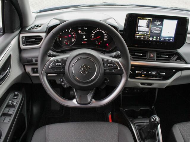 Suzuki SWIFT 1.2 Style Smart Hybrid | ¤ 1500,- FRISSE START VOORDEEL! | Snel rijden!