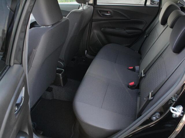 Suzuki SWIFT 1.2 Style Smart Hybrid | ¤ 1500,- FRISSE START VOORDEEL! | Snel rijden!