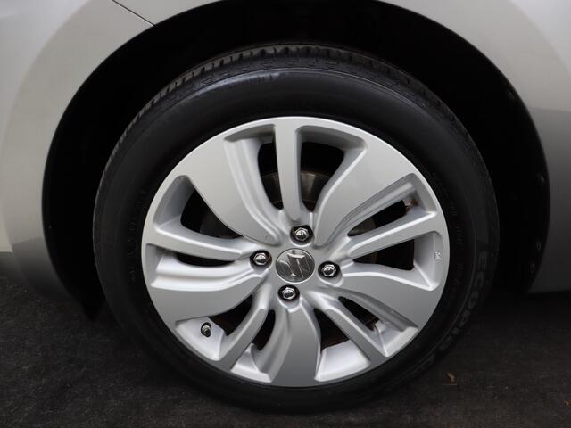 Suzuki SWIFT 1.2 Select | Airco | Achteruitrijcamera | Voorstoelen verwarmd |