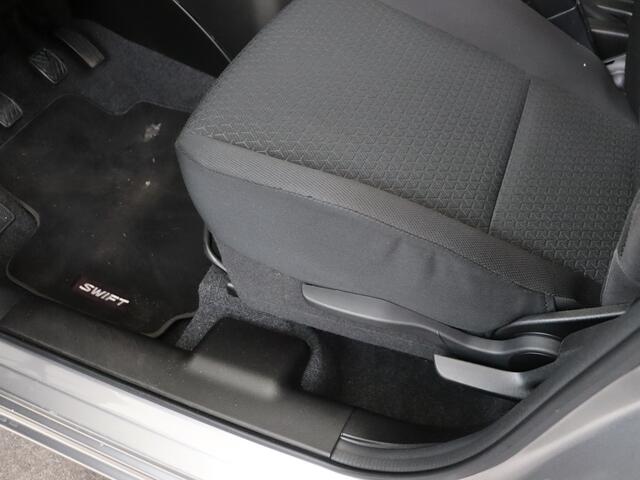 Suzuki SWIFT 1.2 Select | Airco | Achteruitrijcamera | Voorstoelen verwarmd |