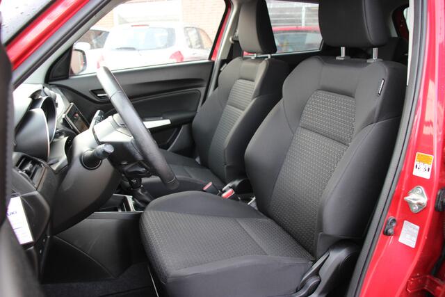 Suzuki SWIFT 1.2 Stijl/Style Automaat | 10 jaar Garantie | Clima | Cruise |