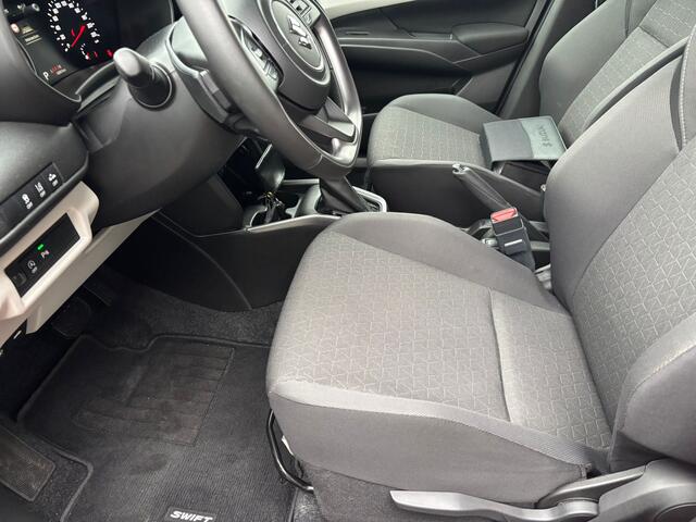 Suzuki SWIFT 1.2 Style Smart Hybrid,Camera,Pdc,Navi.