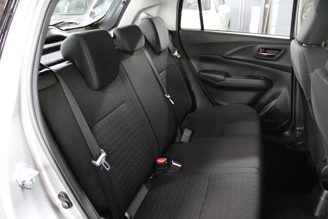 Suzuki SWIFT 1.2 Comfort Smart Hybrid / Navigatie / Keyless / Camera /