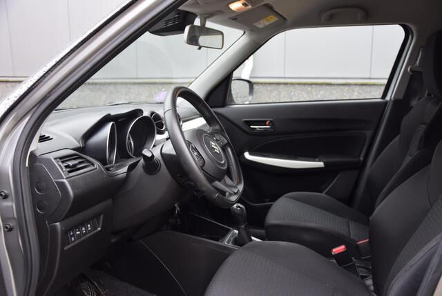 Suzuki SWIFT 1.2 Select Smart Hybrid | 10 jaar fabrieksgarantie!! | Navigatie | Parkeersensoren achter |