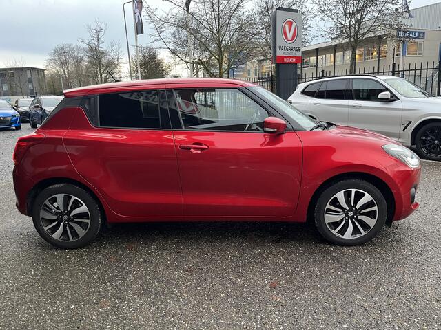 Suzuki SWIFT 1.2 Stijl // ADAPT. CRUISE // CLIMA // STOELVERWARMING // LED // KEYLESS // CAMERA // NAVI+CARPLAY //