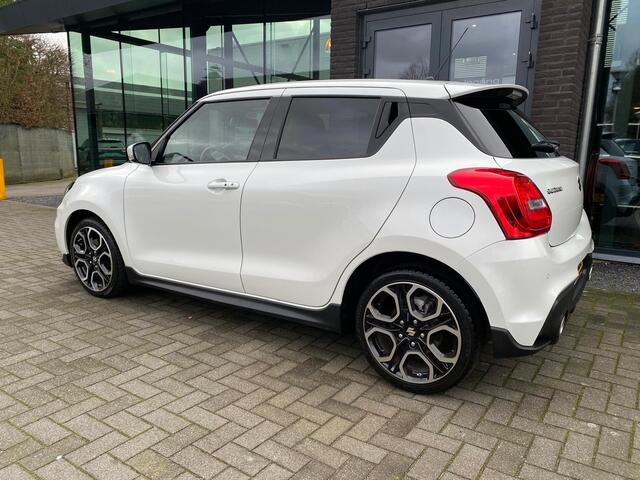 Suzuki SWIFT 1.4 Sport Smart Hybrid