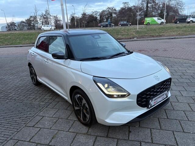 Suzuki SWIFT 1.2 Style Smart Hybrid | Navi | Camera | Cruise | 15.871 km Dealeronderhouden