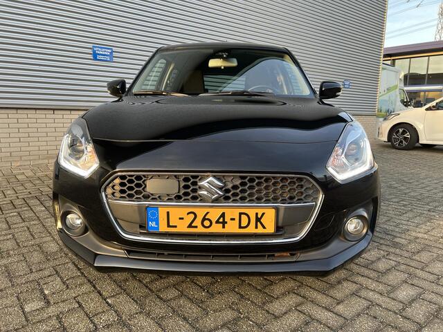 Suzuki SWIFT 1.2 Stijl Automaat | Apple Carplay & Android Auto | Climate Control | Adaptieve Cruise Control | Elek. Inklapbare Buitenspiegels | All Season Banden