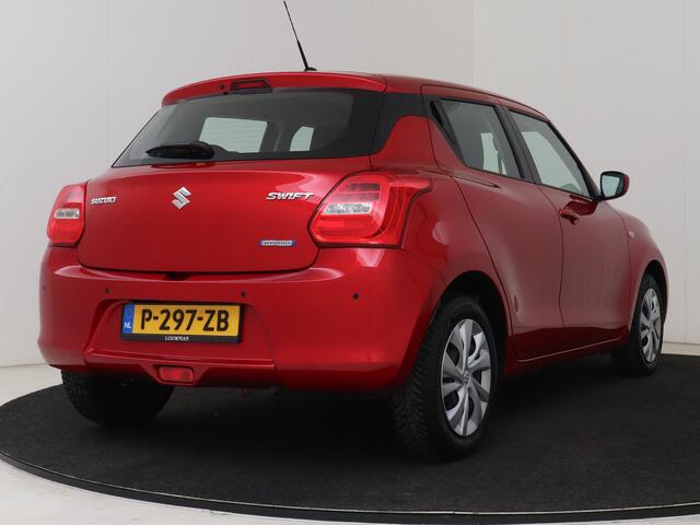 Suzuki SWIFT 1.2 Comfort Smart Hybrid | Airconditioning | Metallic lak | Bluetooth |