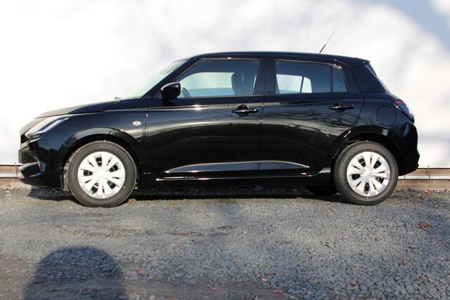 Suzuki SWIFT 1.2 Comfort Smart Hybrid Nieuwe auto, Draadloos Applecarplay/Androidauto