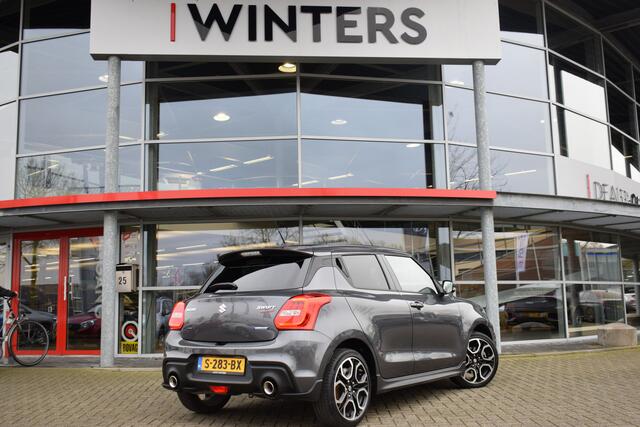 Suzuki SWIFT 1.4 Sport Smart Hybrid | 1ste Eigenaar | Navigatie | Camera | Stoelverwarming |
