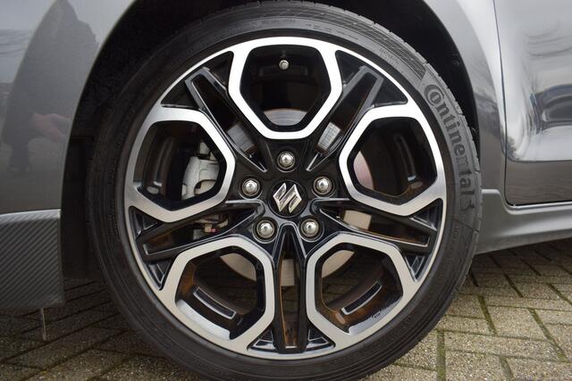 Suzuki SWIFT 1.4 Sport Smart Hybrid | 1ste Eigenaar | Navigatie | Camera | Stoelverwarming |