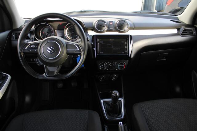 Suzuki SWIFT 1.2 Select Smart Hybrid 1e Eig. en Dealer onderhouden!
