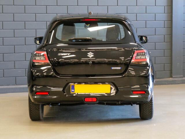Suzuki SWIFT 1.2 Comfort Smart Hybrid | APPLE CARPLAY | CRUISE CONTROL |