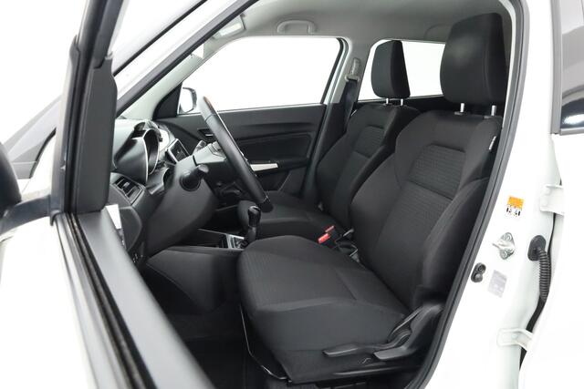 Suzuki SWIFT 1.2 Stijl Smart Hybrid | Apple CarPlay & Android auto | Camera | Stoelverw. | DAB | 16''