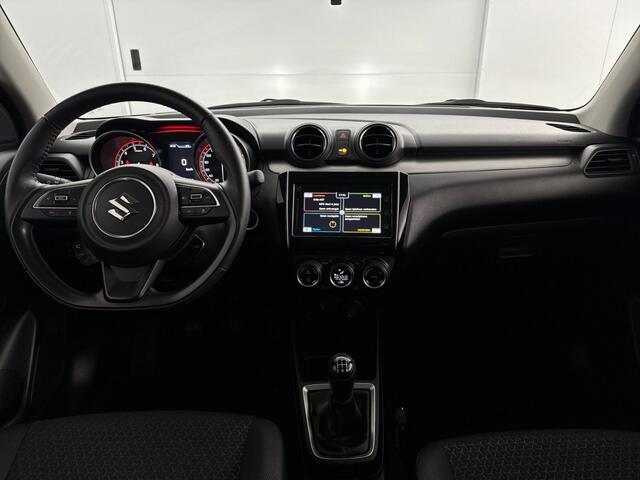 Suzuki SWIFT 1.2 Style Smart Hybrid | Navigatie | Adaptieve Cruise Control | Trekhaak