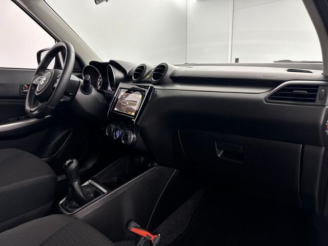 Suzuki SWIFT 1.2 Style Smart Hybrid | Navigatie | Adaptieve Cruise Control | Trekhaak