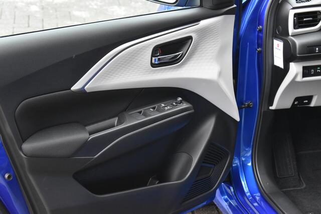 Suzuki SWIFT 1.2 Style Smart Hybrid CVT Automaat 82pk