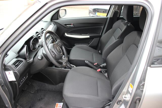 Suzuki SWIFT 1.2 Select Hybrid Automaat | Trekhaak | 10 jaar garantie | Camera | Carplay/Android auto |
