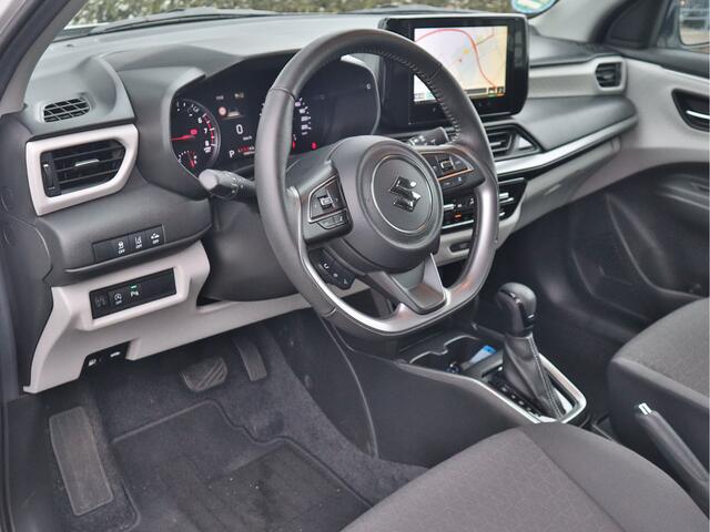 Suzuki SWIFT 1.2 Style Smart Hybrid CVT Automaat Navigatie | Camera | Stoelverwarming | Keyless | tot 10 jaar Garantie |