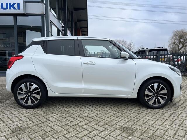 Suzuki SWIFT 1.0 Style Automaat | Climate Control | Cruise Control | Apple Carplay & Android Auto | 16"LM Velgen