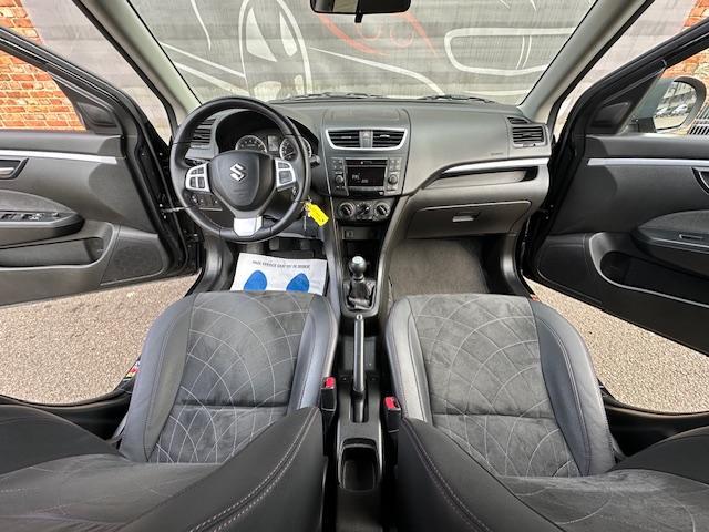 Suzuki SWIFT 1.2 Bandit Enjoy edition Dealeronderhouden,LED,Stoelverwarming,Garantie