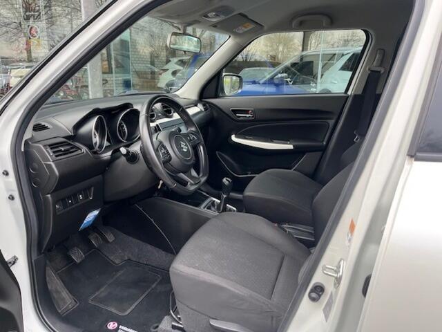 Suzuki SWIFT 1.2 Select CARPLAY/CAMERA/STOELVERWARMING