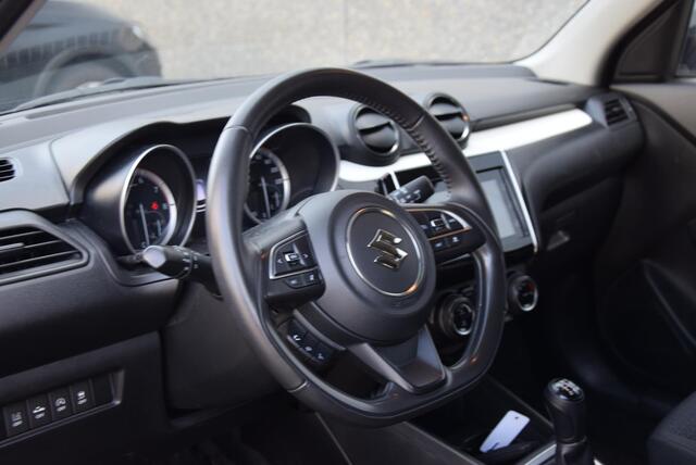 Suzuki SWIFT 1.2 Stijl Smart Hybrid | 1e eigenaar | Slechts 36.949KM!| Two-tone kleur |