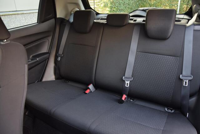 Suzuki SWIFT 1.2 Stijl Smart Hybrid | 1e eigenaar | Slechts 36.949KM!| Two-tone kleur |