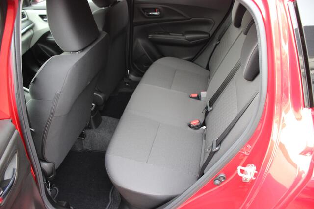 Suzuki SWIFT 1.2 Style Hybrid Automaat | ¤ 1500,- korting! | 10 jaar Garantie | Direct leverbaar! |