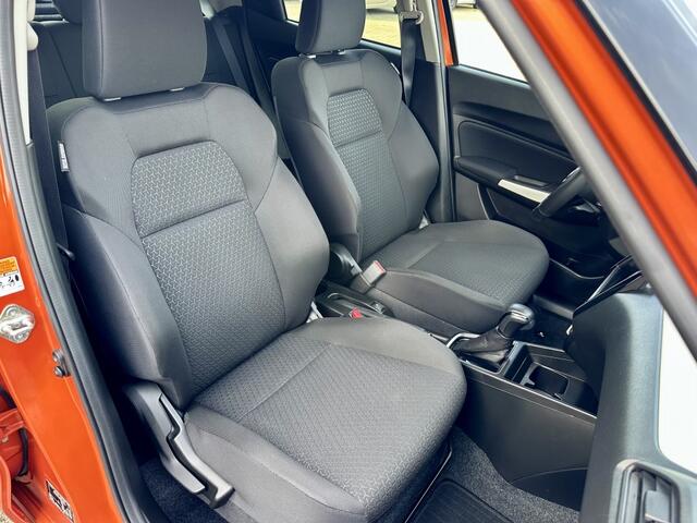 Suzuki SWIFT 1.2 Select SmartHybrid Camera Navi Cruise