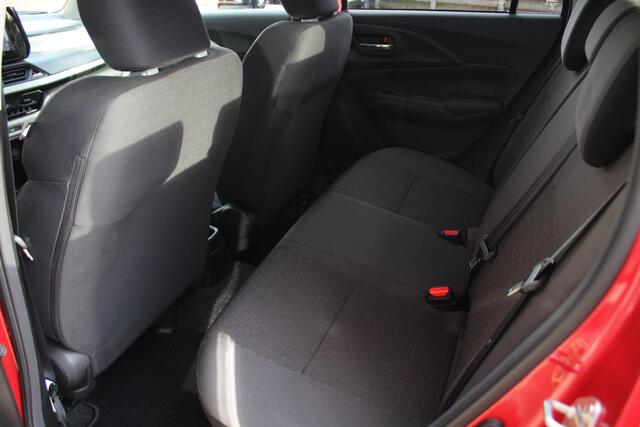 Suzuki SWIFT 1.2 Select Smart Hybrid Navigatie, Cruise Control Adaptief, Achteruitrijcamera, Stoelverwarming