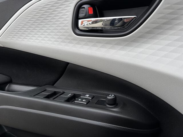 Suzuki SWIFT 1.2 Select Smart Hybrid