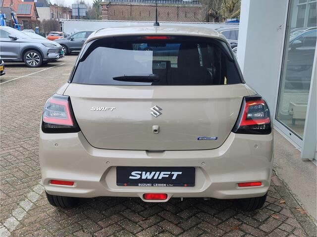 Suzuki SWIFT 1.2 SELECT SMART HYBRID Beschikbaar! | Tot 10 JAAR GARANTIE! | Inclusief ¤ 1.500,- Voorraad Voordeel